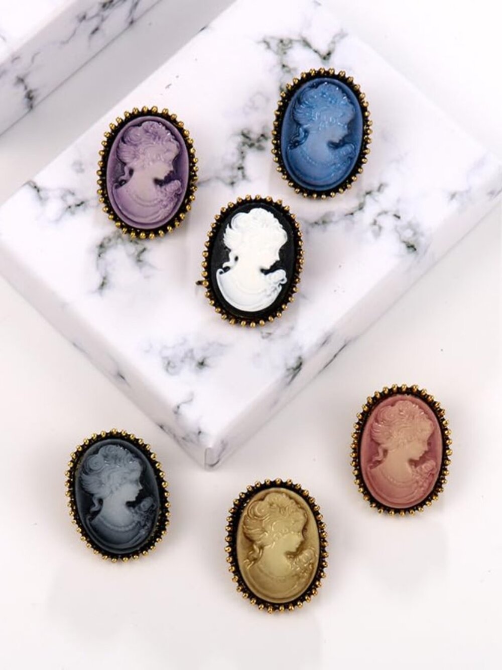 6 Pcs Vintage Queen's Cameo Brooch Pins for Women Antique Crystal Oval Lady